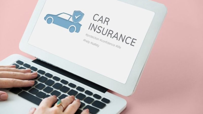 Assurance auto : comment un courtier peut vous aider à trouver le meilleur contrat ?
